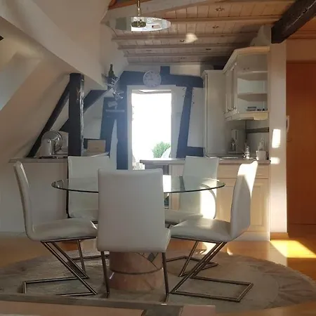 Penthouse Im Historischen Fachwerkhaus Mit Grosser Dachterrasse An Zentralster Lage Boppard
