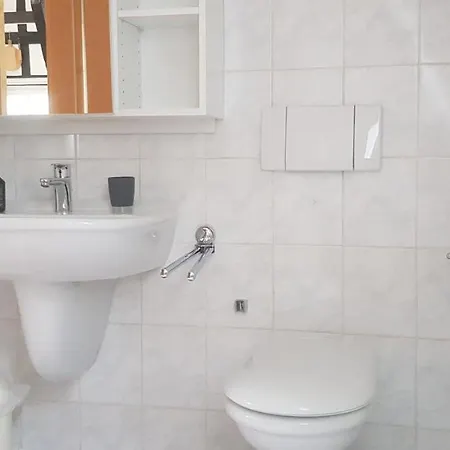 Penthouse Zentrum, Grosse Private Dachterrasse, Sichere E-bike Abstellplaetze, Gratis Parken! * Boppard