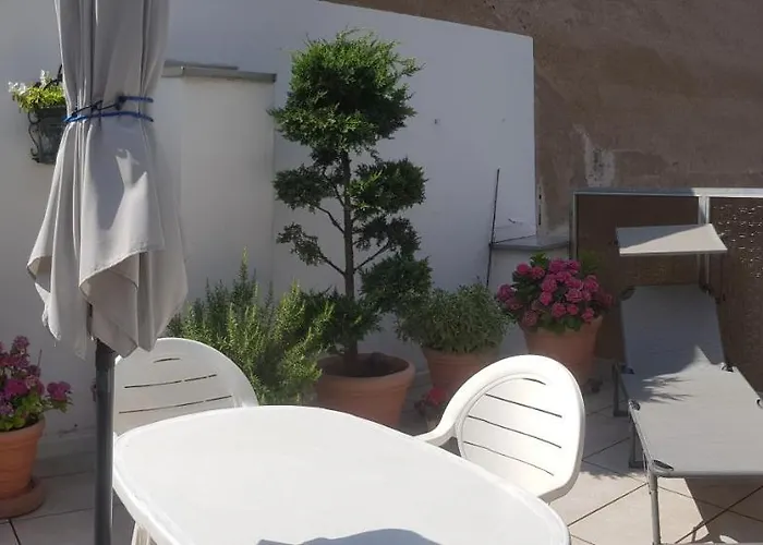 Penthouse Zentrum, Sonnige Dachterrasse דירה *